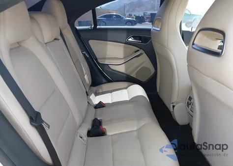 2014 Mercedes-Benz Cla 250 из США, поврежденный, VIN WDDSJ4EB9EN042576